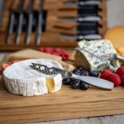 Boska Kaasset Ultimate Monaco+ (Eikenhouten Serveerplank & 10 RVS Kaasmessen) - 11 Delige Set -Keukenwinkel 307105 Ultimate cheese set Monaco 433