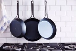 BK Koekenpan Black Steel - ø 28 Cm - Zonder Anti-aanbaklaag -Keukenwinkel 6d3e0c782099da9be5bd2c072fccc05e516f1b0d BK BlackSteel Frypans Lifestyle 1