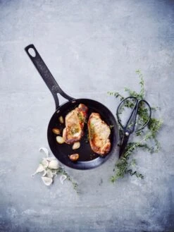 BK Koekenpan Black Steel - ø 28 Cm - Zonder Anti-aanbaklaag -Keukenwinkel 888eaa5860e990e4de3469dba80f7d1b4a41f656 Black steel frypan S2 1