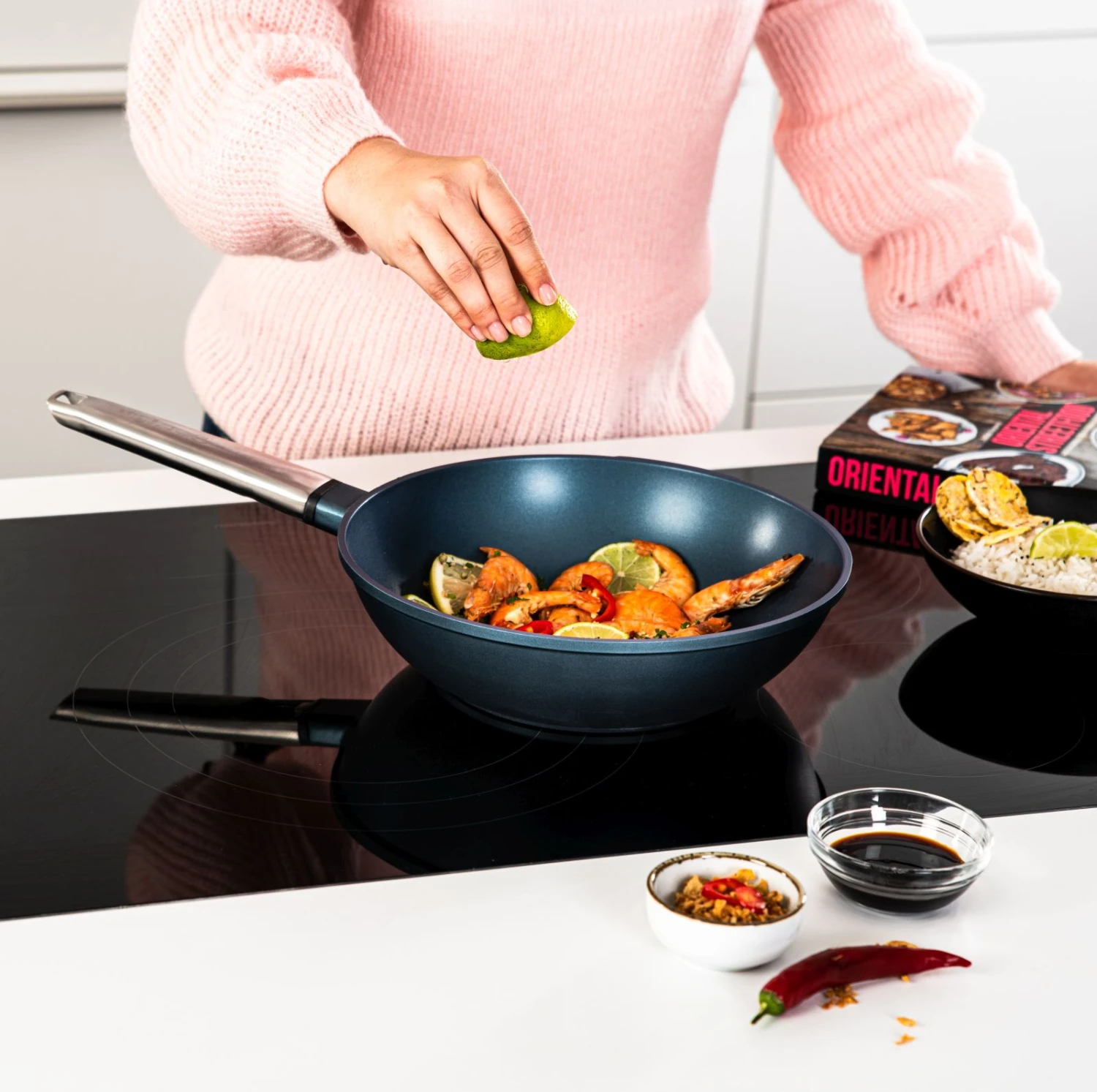 Westinghouse Wokpan Performance - Bravery Blue - ø 28 Cm - Standaard Anti-aanbaklaag 8 Westinghouse Wokpan Performance - Bravery Blue - ø 28 Cm - Standaard Anti-aanbaklaag - Afbeelding 6