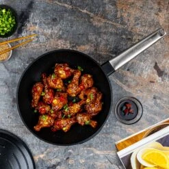 Westinghouse Koekenpan Performance - Blissful Black - ø 28 Cm - Standaard Anti-aanbaklaag -Keukenwinkel WCFP0095024BK 8 1